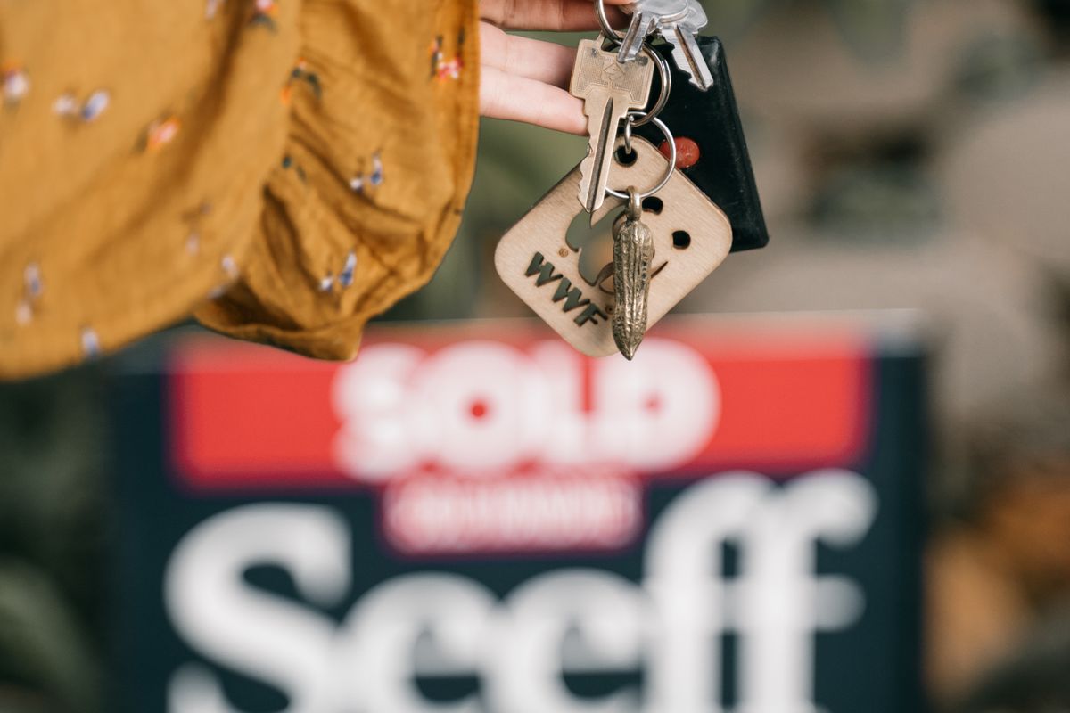 How a Closing Countdown Keeps Clients Prepared